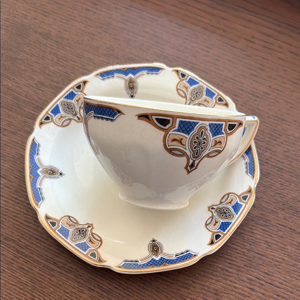 GRINDLEY - Blue & Gold Teacup & Saucer - English Bone China. Art Deco period